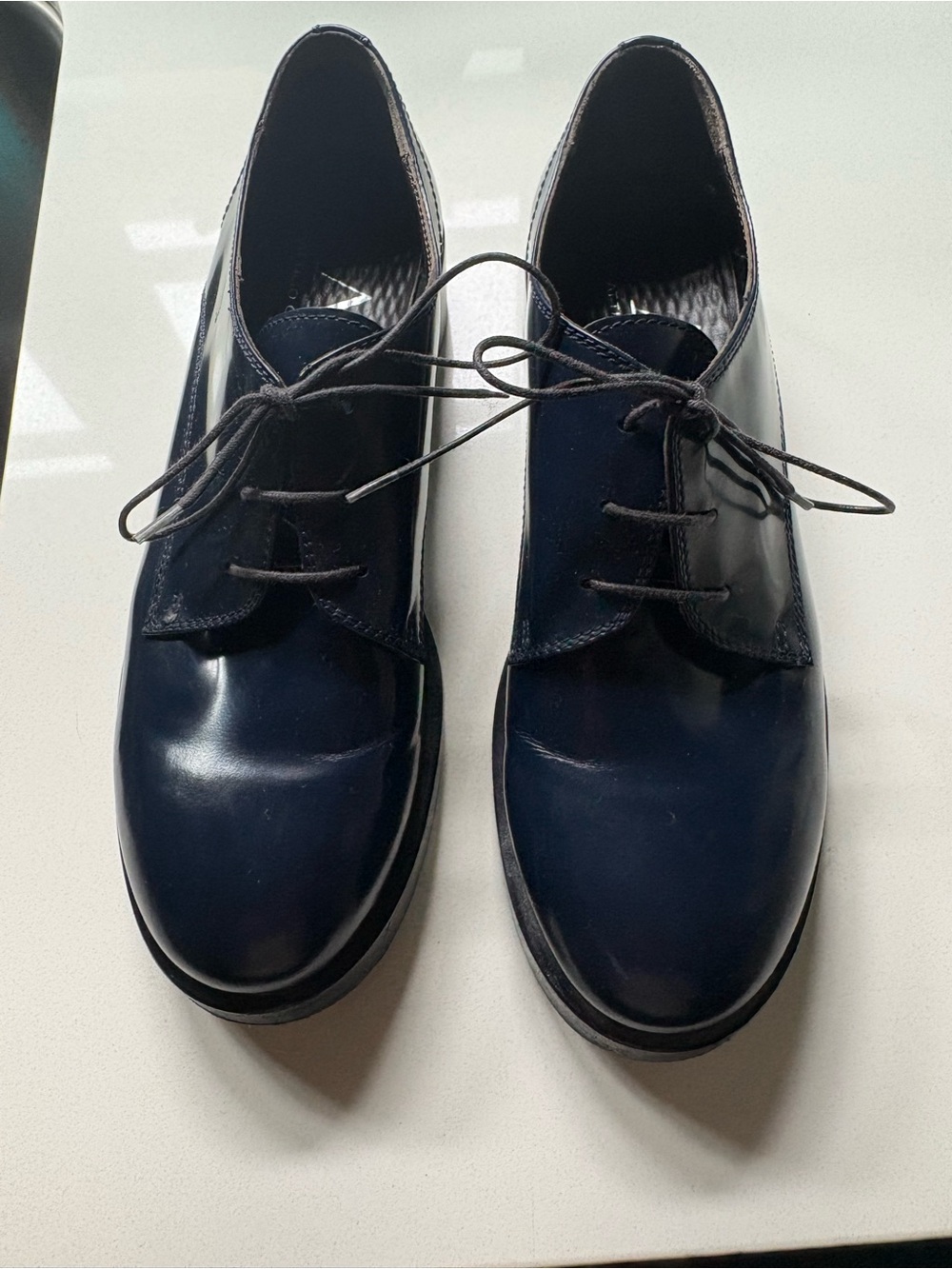 Women’s Classic oxford Shoes in Royal Navy